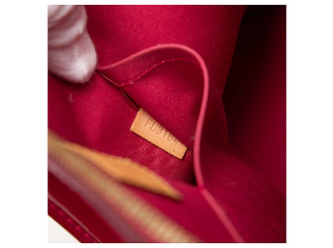 Louis Vuitton Alma PM Monogram Vernis rosso - vista 6