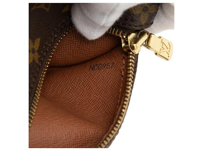 Louis Vuitton Marrone Monogram Papillon 30 - vista 6