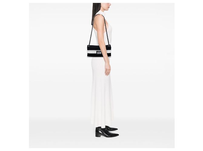 Chanel Black Striped Canvas Reissue 2.55 Single Flap - vista 6