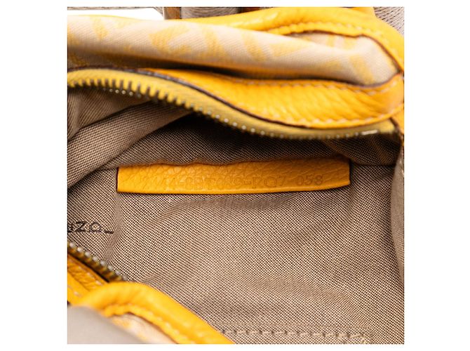 Fendi Beige Zucchino Canvas F Charm Crossbody - vista 6