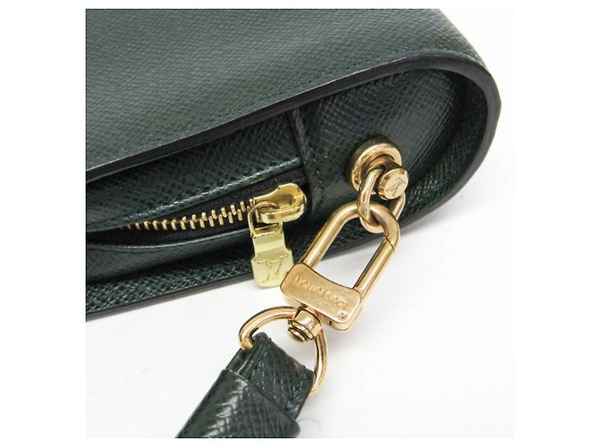 Clutch da uomo Louis Vuitton Taiga Baikal M30184 - vista 9