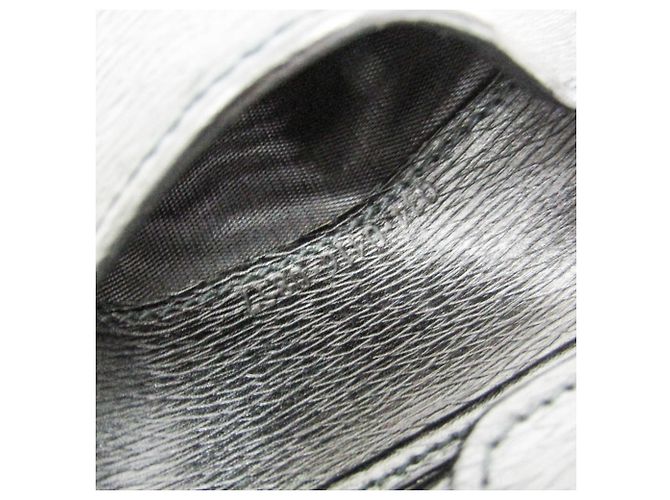 Gucci Bi-Fold Ledergeldbörse Schwarz - Ansicht 12