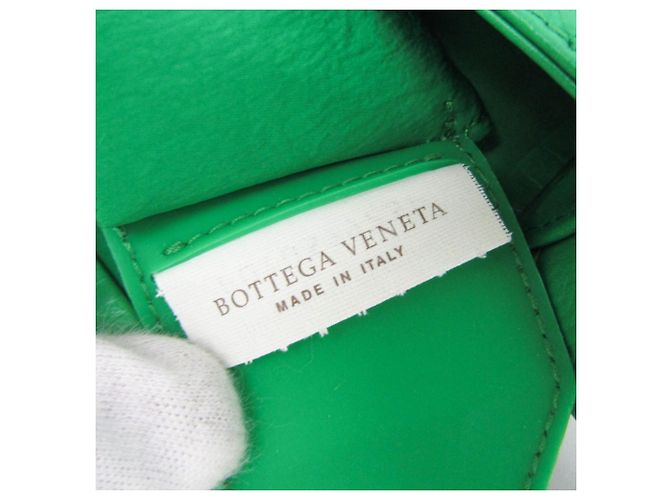 Borsa a tracolla in pelle verde Intrecciato Cassette Bottega Veneta - vista 15
