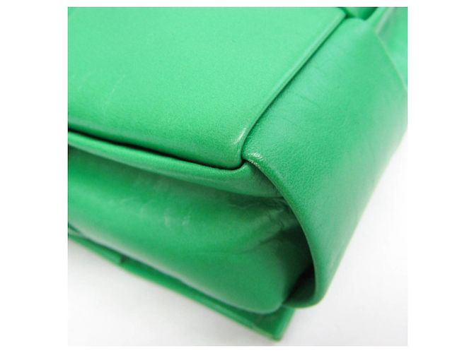 Borsa a tracolla in pelle verde Intrecciato Cassette Bottega Veneta - vista 4