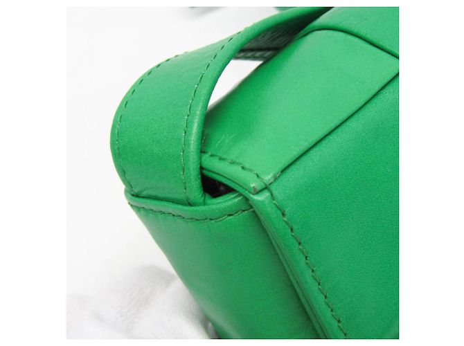 Borsa a tracolla in pelle verde Intrecciato Cassette Bottega Veneta - vista 7