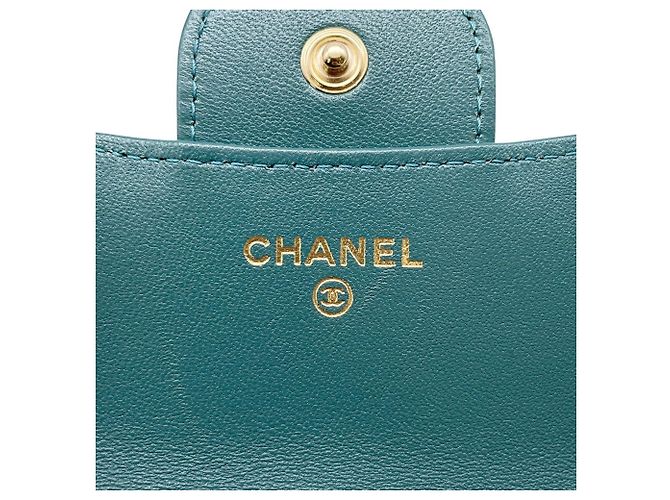 Portafoglio con catena in agnello verde Chanel - vista 12