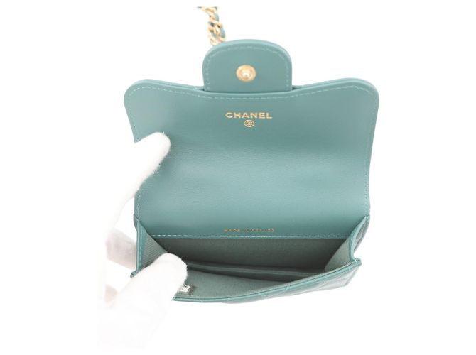 Portafoglio con catena in agnello verde Chanel - vista 5