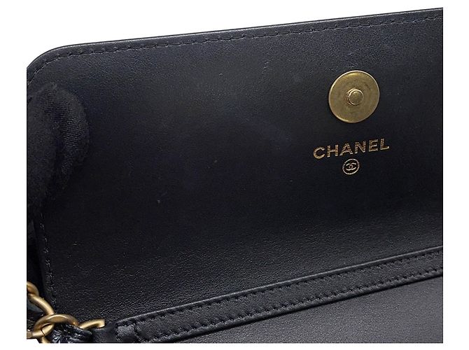 Borsa a tracolla con catena in pelle di vitello granulata gunmetal Chanel Metallico - vista 8