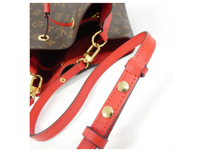 Néonoé Borsa a tracolla Louis Vuitton Monogram Neo Noe MM M44021 Marrone Rosso - vista 7