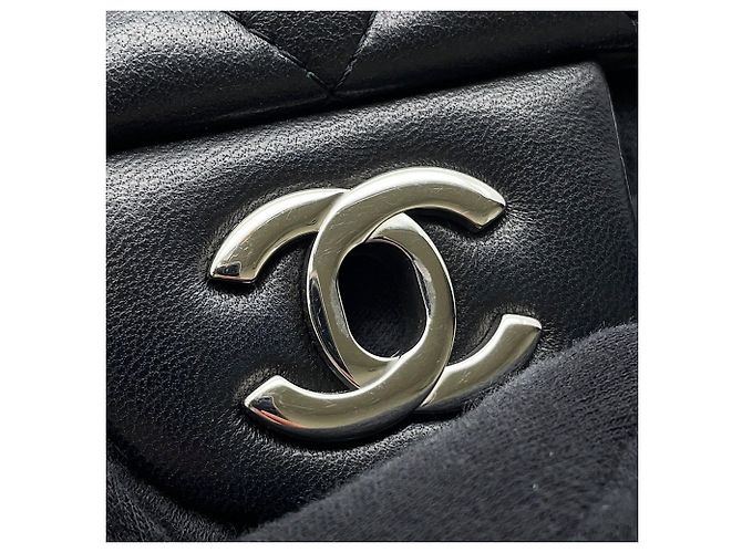 Timeless Borsa a Spalla Chanel Mini Matelassé Chain Nero - vista 6