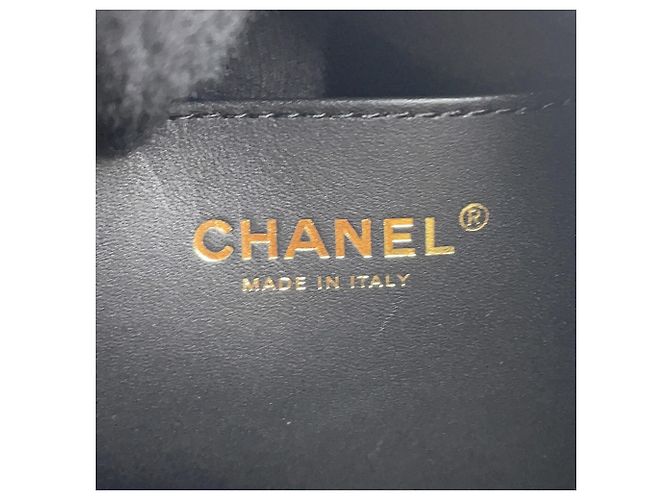 Borsa a tracolla con catena in pelle di vitello martellata nera Chanel Nero - vista 12