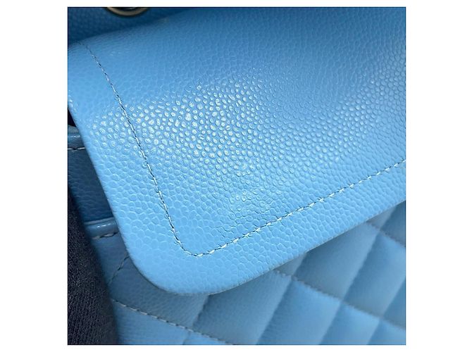 Borsa Chanel in pelle di vitello martellata azzurro cielo Blu chiaro - vista 9