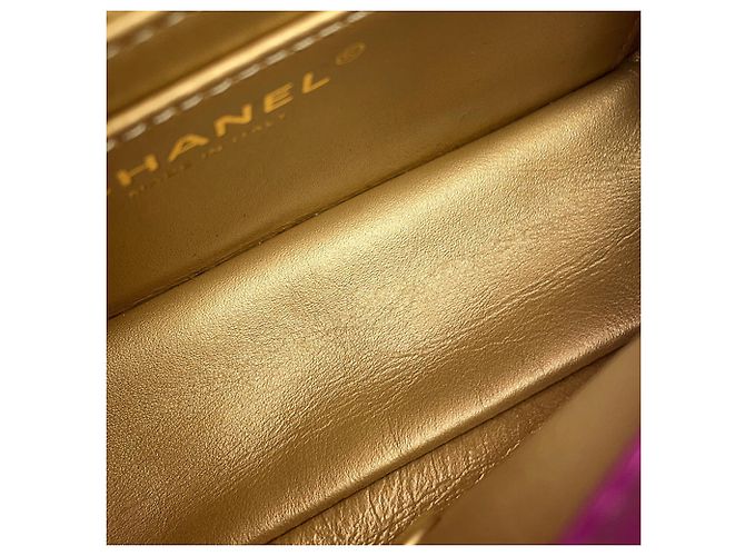 Borsa a tracolla Chanel Matelassé con catena Porpora - vista 7