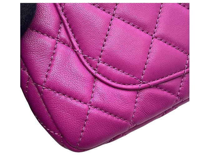 Borsa a tracolla Chanel Matelassé con catena Porpora - vista 9