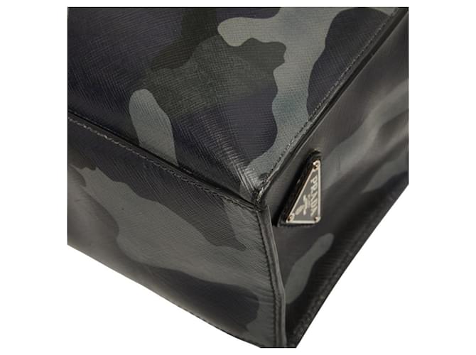 Borsa Prada Triangle Logo Plate Camouflage Marrone Nero Porpora - vista 6