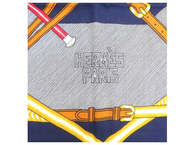 Silk In Hermès Sciarpa in seta e cashmere Hermes Carre 140 Parcours Sans Faute Bianco Blu D'oro - vista 4