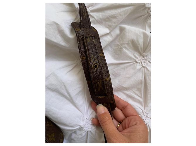 Borsa a tracolla Louis Vuitton Nile Monogram Marrone - vista 4