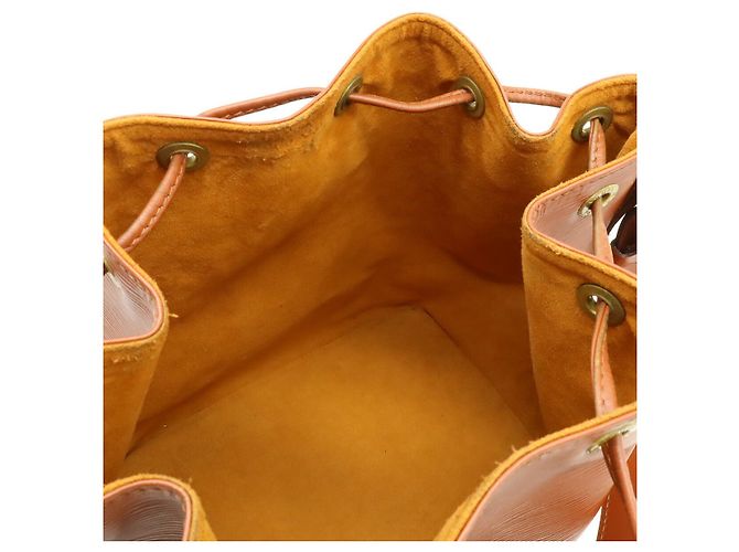 Borsa a Spalla Louis Vuitton Epi Petit Noe Marrone - vista 5
