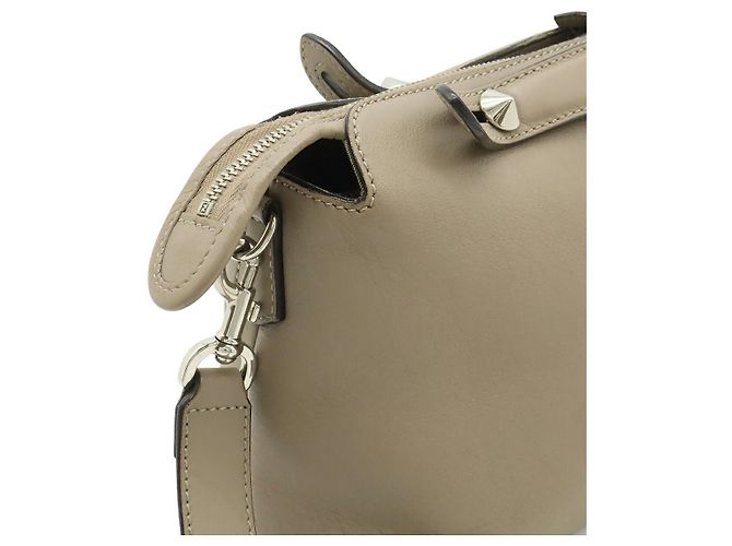 Borsa in pelle Fendi By The Way Medium Grigio - vista 4