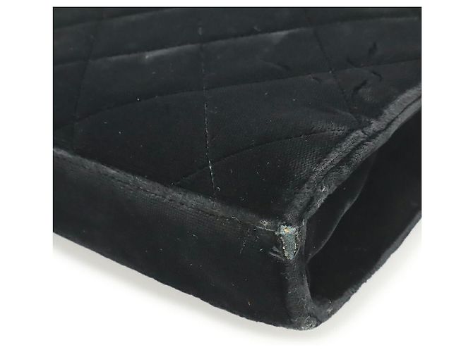 Valigetta Chanel Velvet Leather Matelasse Coco Mark Nero - vista 3