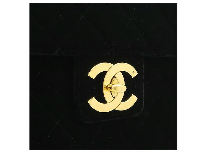 Valigetta Chanel Velvet Leather Matelasse Coco Mark Nero - vista 8