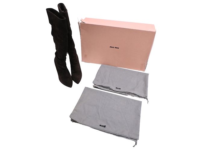 Botas altas de tacón Miu Miu en ante marrón Castaño - vista 9