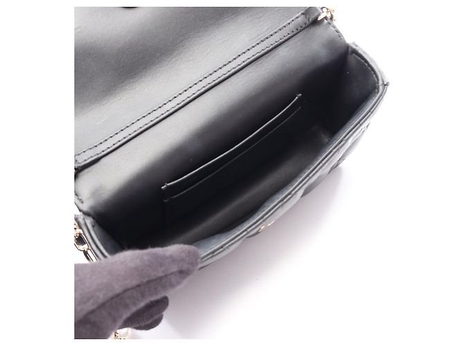 Bolsa de ombro para telemóvel My Dior Talk em pele Dior - vista 6