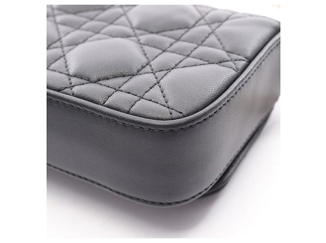Bolsa de ombro para telemóvel My Dior Talk em pele Dior - vista 7