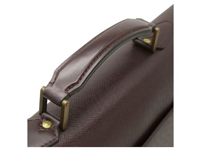 Pasta Executiva em couro Taiga Louis Vuitton Marrom - vista 5