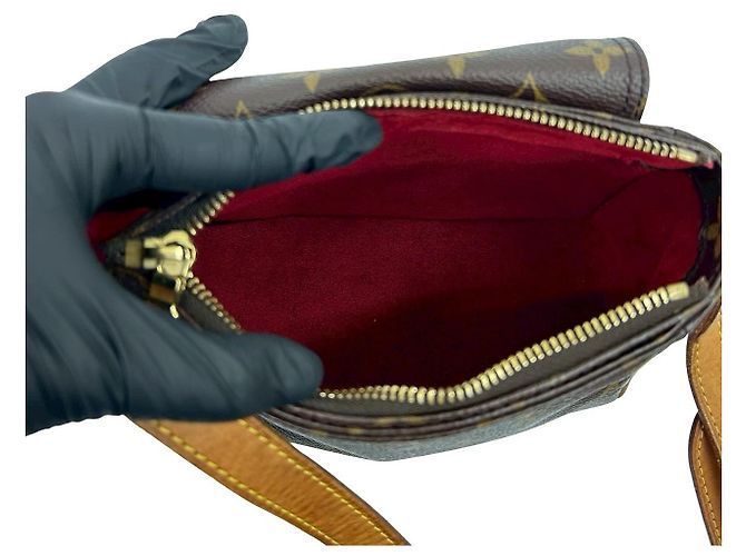 Mini borsa a tracolla Louis Vuitton Viva Cite Monogram Marrone Bronzo - vista 10