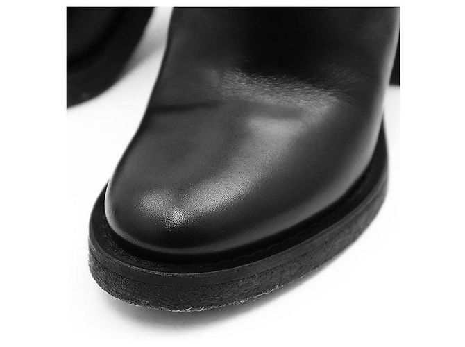 Timeless Stivaletti in pelle Chanel G31285 Nero Bordò - vista 2