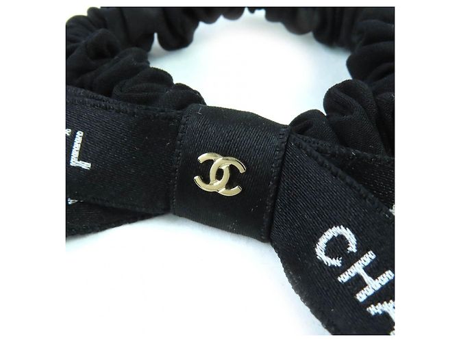 Timeless Scrunchie Chanel COCO Mark Logo Ribbon Accessorio per Capelli Nero - vista 4