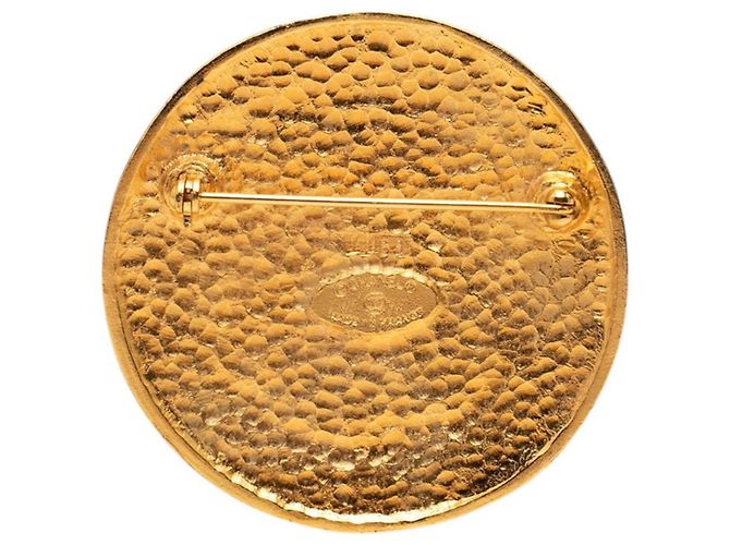 Spilla rotonda Chanel placcata oro D'oro - vista 2