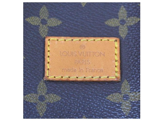 Louis Vuitton Saumur Monogram Canvas 30 Marrone - vista 6