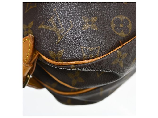 Louis Vuitton Saumur Monogram Canvas 30 Marrone - vista 7