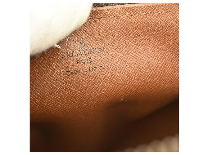 Louis Vuitton Papillon Monogram Canvas 30 Marrone - vista 4