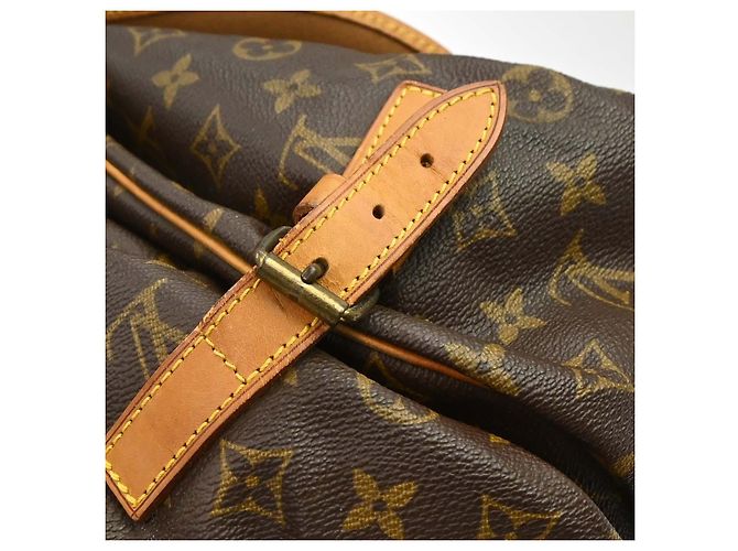 Louis Vuitton Saumur Monogram Canvas 35 Marrone - vista 7