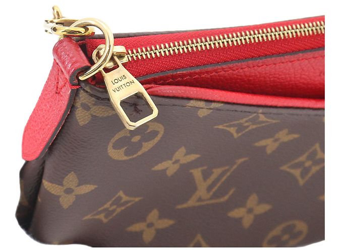 Clutch Louis Vuitton Monogram Pallas con catena e tracolla Fuschia Monogramma - vista 9