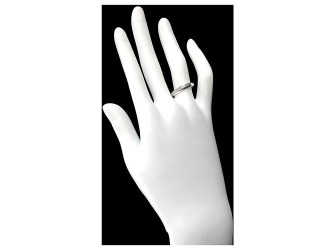 Cartier 1895 Classic Ring aus Platin - Ansicht 8