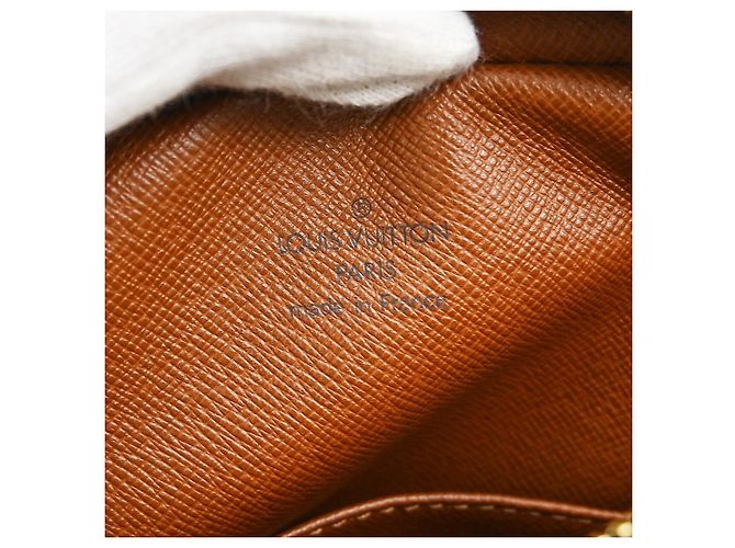 Louis Vuitton Amazone Monogram Canvas PM Marrone - vista 4