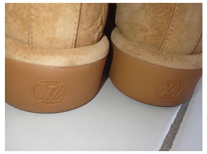 Botas Chelsea Louis Vuitton de ante marrón con forro de pelo Castaño - vista 4