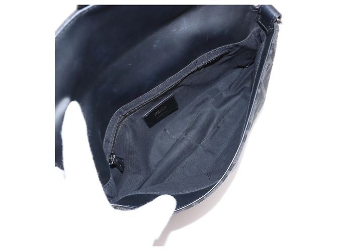 Borsa Fendi Baguette Convertible Belt Zucca canvas medium Nero - vista 6