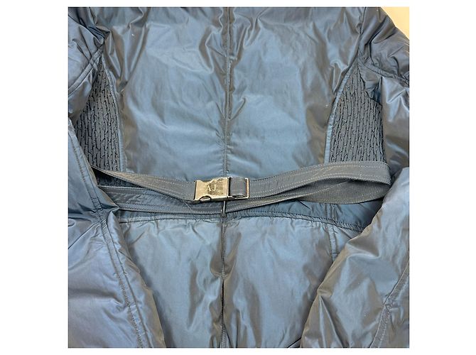 Armani Jeans Blaue Steppjacke mit Gürtel - Ansicht 7