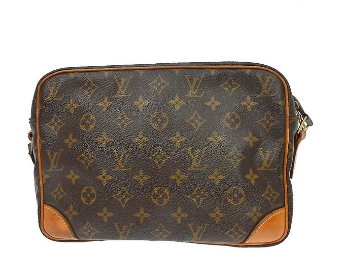 Louis Vuitton Nil Messenger Monogram Canvas 28 Marrone - vista 2