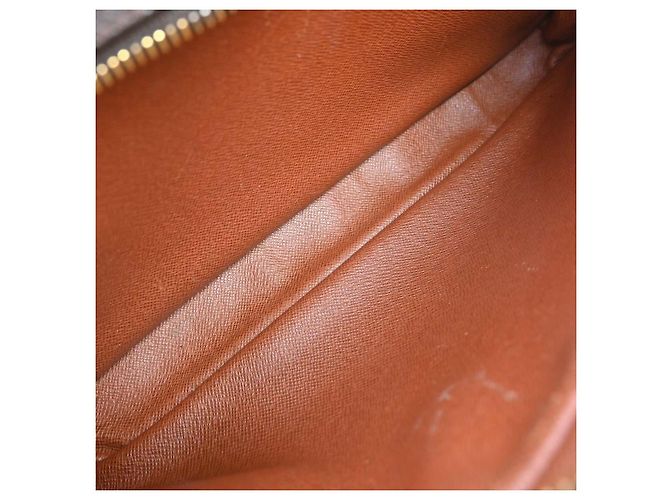 Louis Vuitton Nil Messenger Monogram Canvas 28 Marrone - vista 3