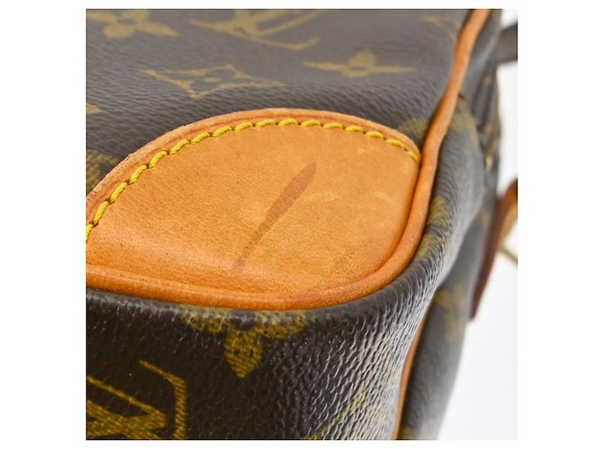 Louis Vuitton Amazone Monogram Canvas PM Marrone - vista 7