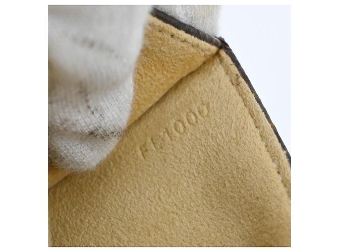 Louis Vuitton Twin Monogram Canvas GM Marrone - vista 5
