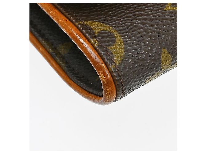 Louis Vuitton Twin Monogram Canvas GM Marrone - vista 7