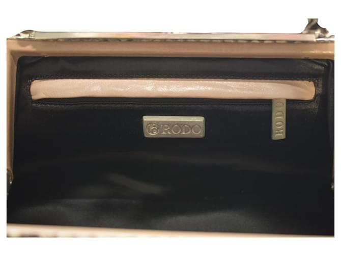 Rodo Hard Case Clutch aus Pythonleder in Creme Beige Python drucken - Ansicht 7