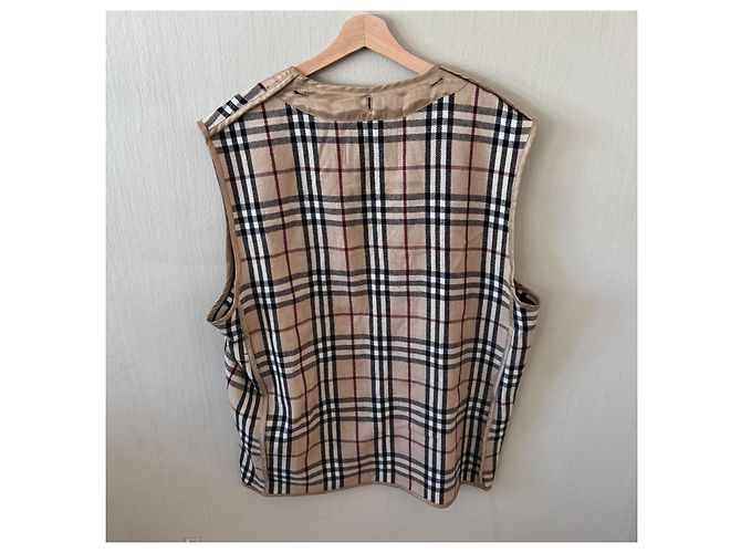 Chaleco Burberry Nova Check Negro Blanco Roja Beige - vista 2